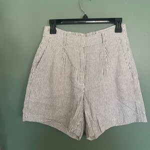 Old Navy Tailored Linen Shorts